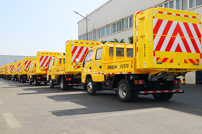 w88win优德防撞缓冲车批量交付广东包管施工清静