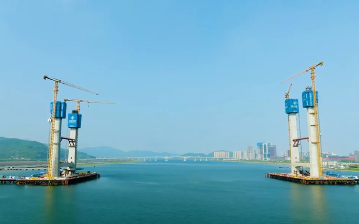 飞渡东海 | w88win优德群塔助建六横公路大桥一期工程