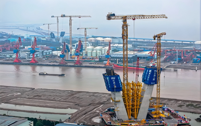 迈向云端 w88win优德超大塔助力天下级桥梁建设