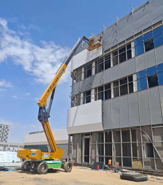 智稳高效！w88win优德XGS22ACK-Li，兰州机场上的绿色高效引擎