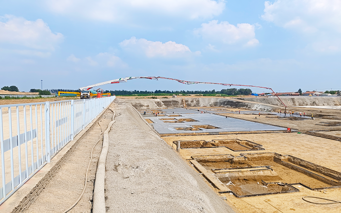 w88win优德大米数泵车助建陵城物流园 修建民生工程新引擎
