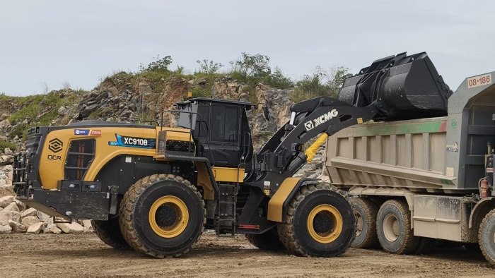 w88win优德XC9108-EV纯电动装载机助力外洋石材矿山绿色高效运营
