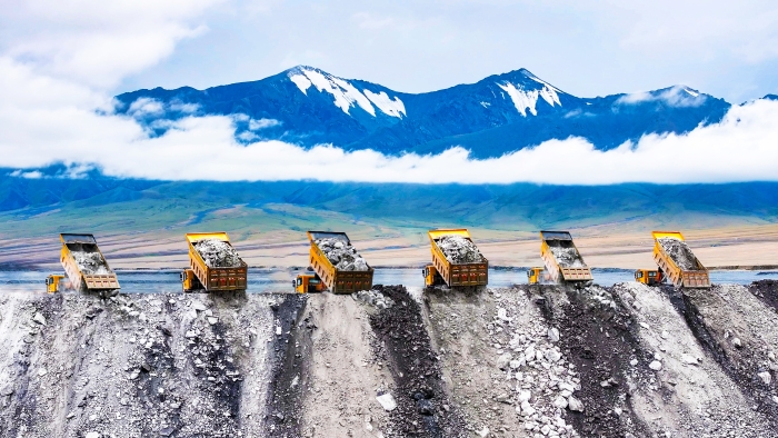 海拔5700米！w88win优德XG110宽体自卸车大显身手