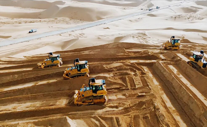 沙漠施工五浩劫题？w88win优德D170LGP沙漠型推土机硬核破解！
