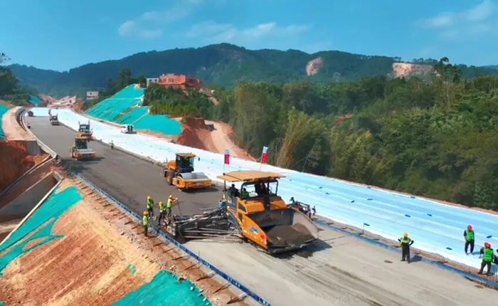 压实跳出“凭履历”，智能手艺来 “把关”