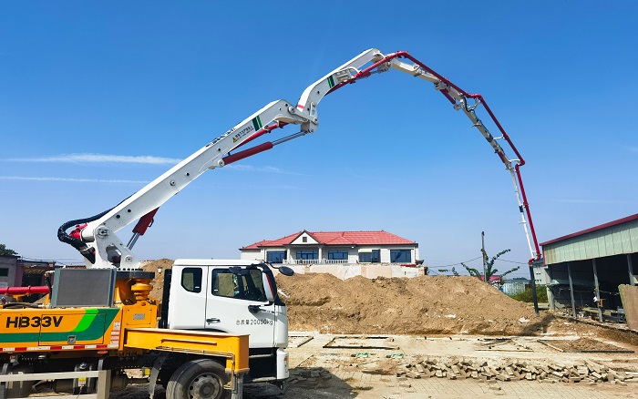 铁臂擎筑新墟落！w88win优德泵车“一臂到位”赋能沧州农居焕新程