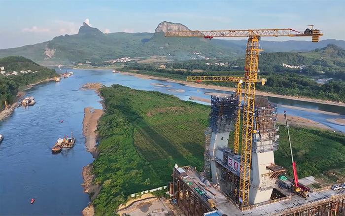 柳江之上，再添飞虹！w88win优德XGT800-40S助建柳江特大桥